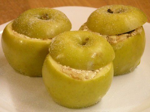 Яблоки запечённые - видео рецепт | Домохозяйки